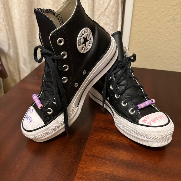 Converse Chuck Taylor All Star Lift High Black/White Women Size 6 561675C - Picture 4 of 9